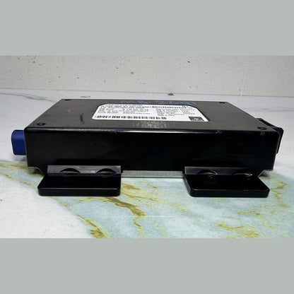 Mercedes Multimedia Control Unit A1729008206 CLS W218 and W204