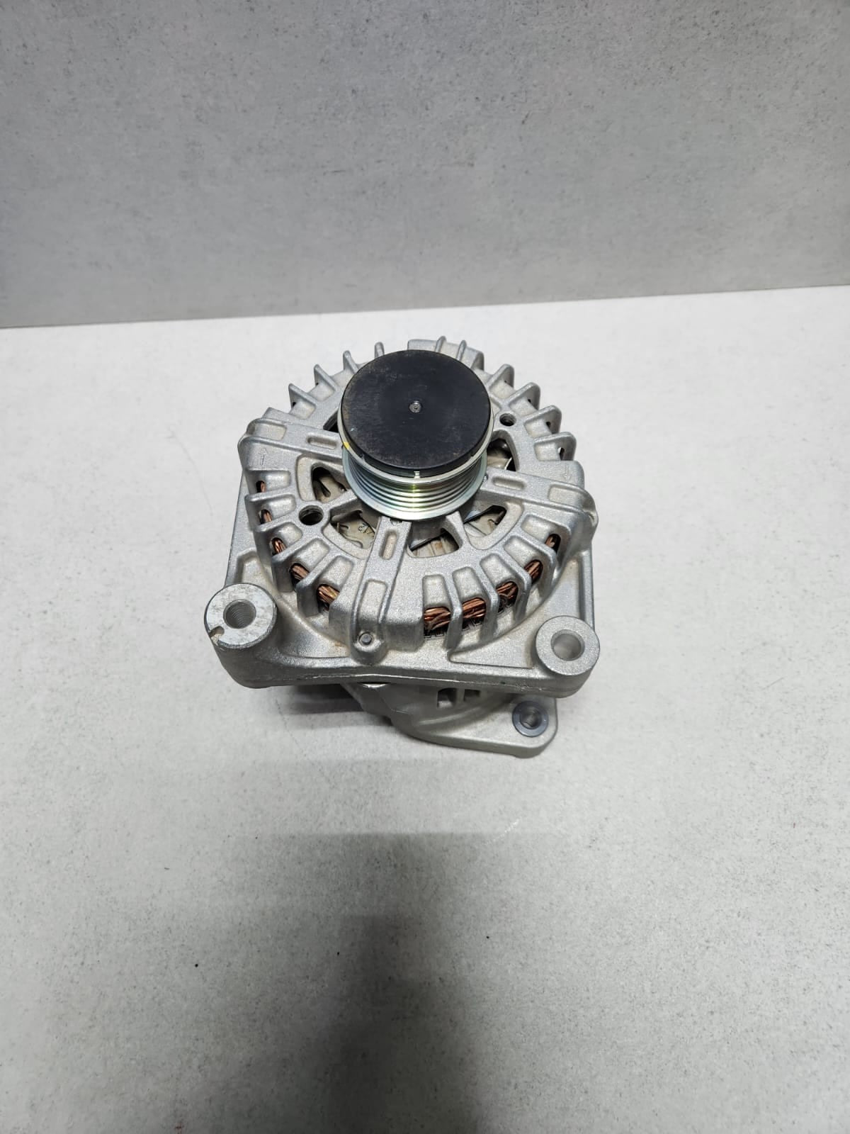 2015-2019 BMW X6 Alternator 8570675 X5 F15 and X6 F16 N57 DIESEL 