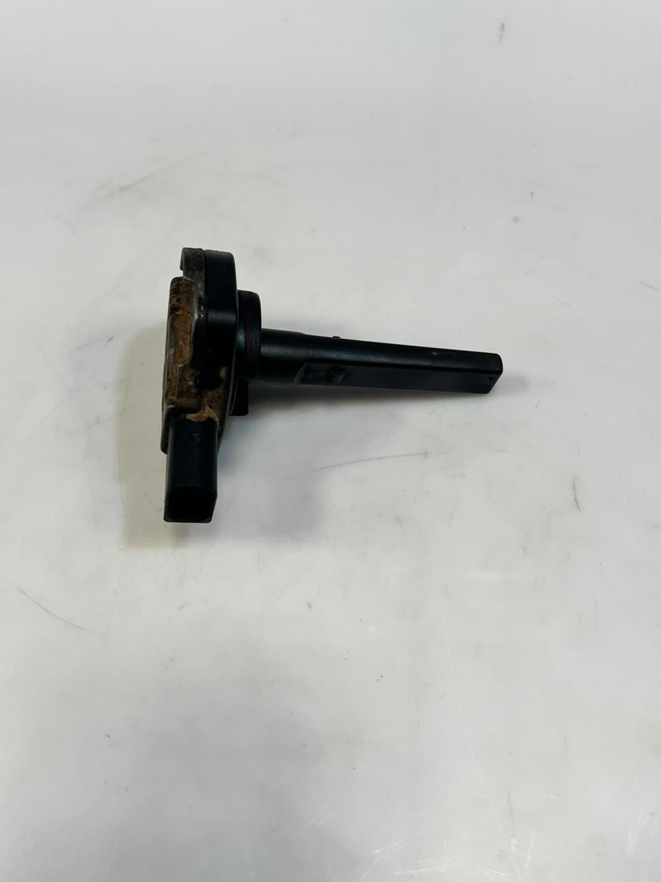 1999-2000 BMW 328i 3 Series E46 Engine sump pan Oil Level Sensor 1433596 OEM