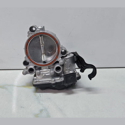 2024 BMW X5 G05 THROTTLE BODY VALVE 3.0L 9847189 OEM