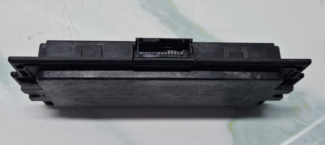 BMW E90, E91, E92, E93, E89 Footwell Light Control Module 9224596 OEM
