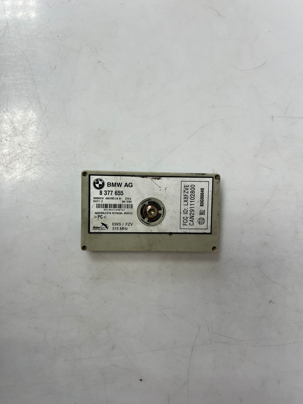 2000-2006 BMW X5 E53 OEM DIVERSITY ANTENNA AMPLIFIER MODULE, 315MHz, 8377655