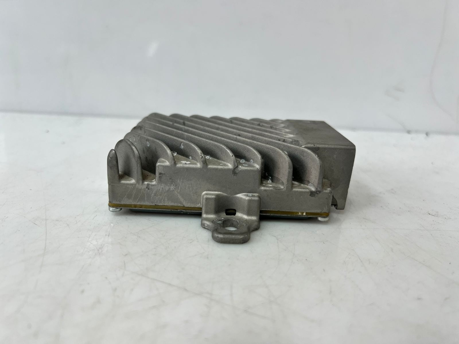 2011-2016 BMW F10 528i 535i 550i Harman Becker AMP Amplifier 932655501 OEM