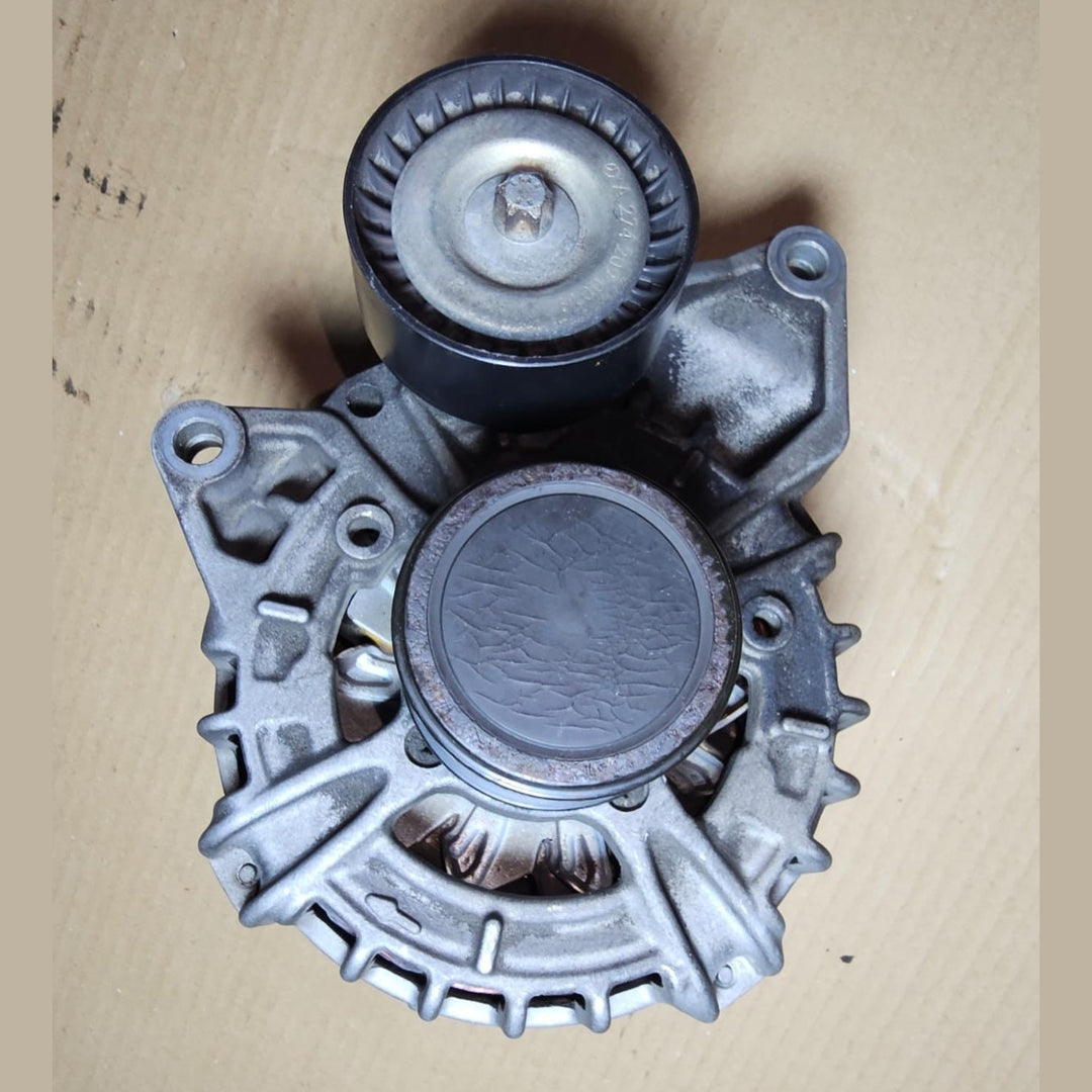 14-20 Mercedes-Benz W212 W205 OM274 Alternator Generator A000 9060922 Bosch