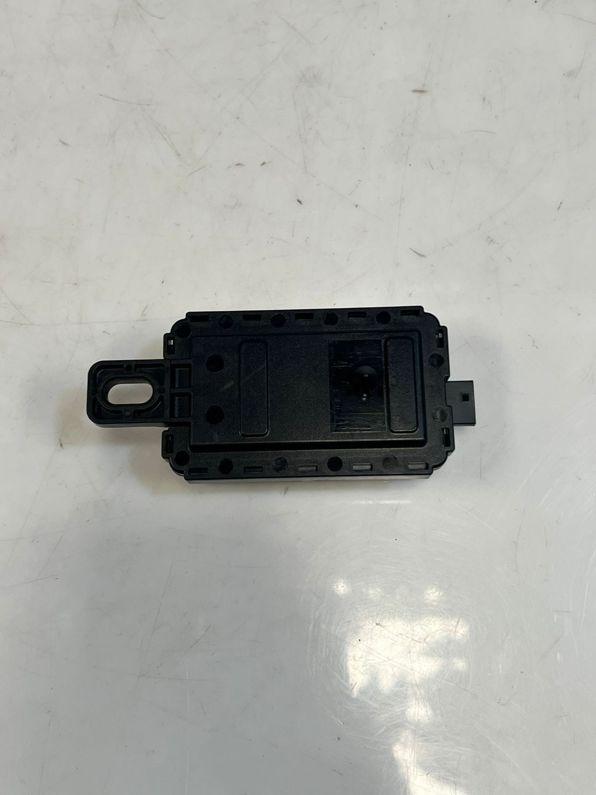 2017 BMW X1 F30 F32 328i RADIO Remote Control Receiver Module 9319081 OEM