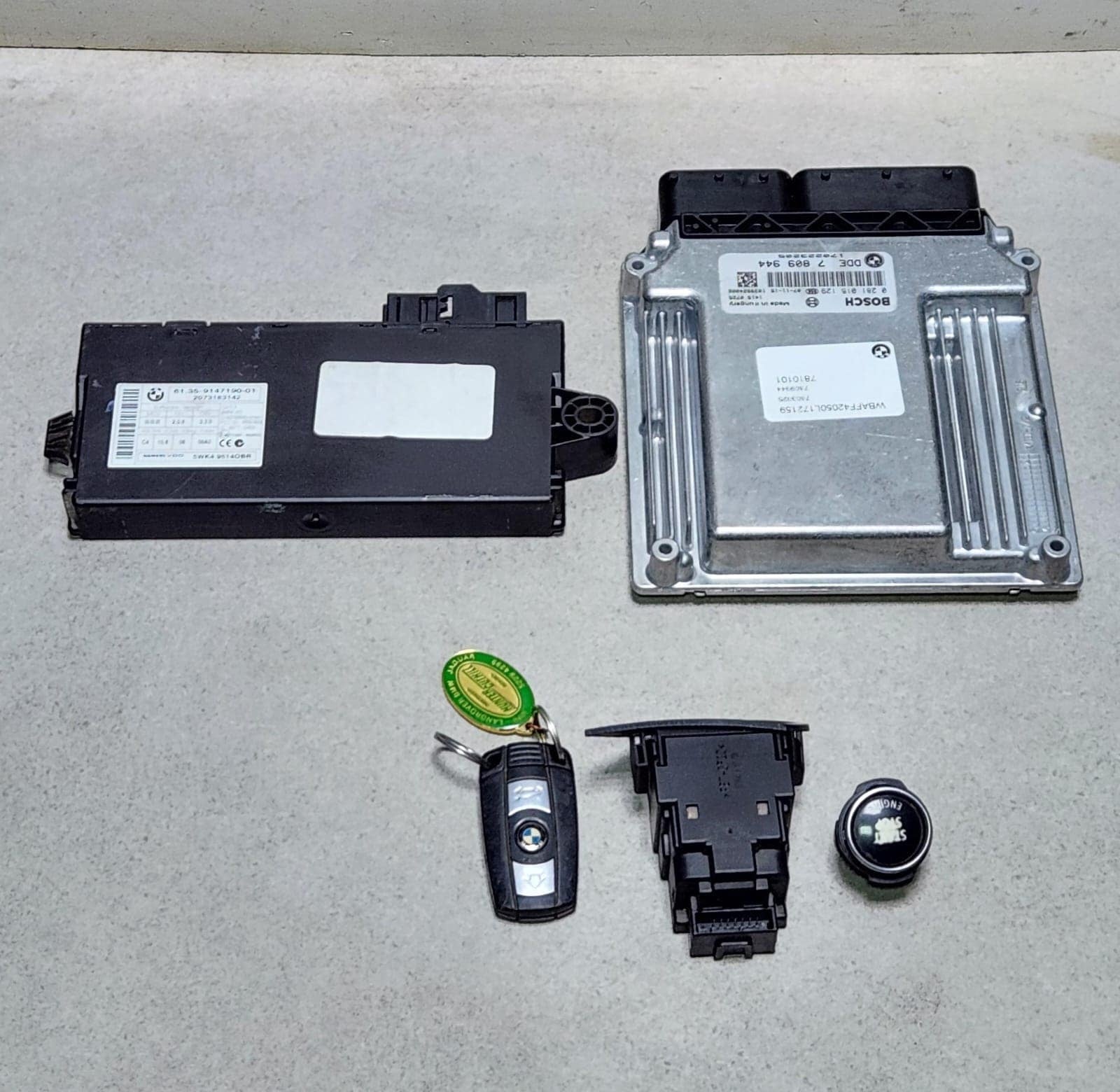 7809944 BMW 2007 M57 X5 Engine Control Unit 3 Seri E90 E91 and 5 Series E60 E61 