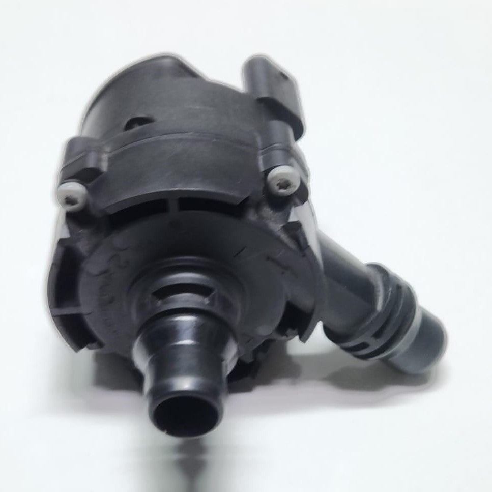2016 BMW X3 Auxiliary Water Pump 7643949 3 Series F30 F31 F35 OEM