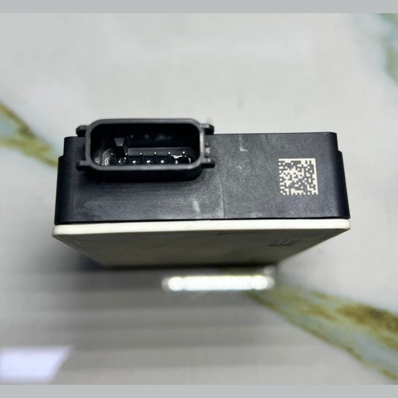 Mercedes W205 C300 Bumper Blind Spot Radar Distance Sensor Module A000 9052511