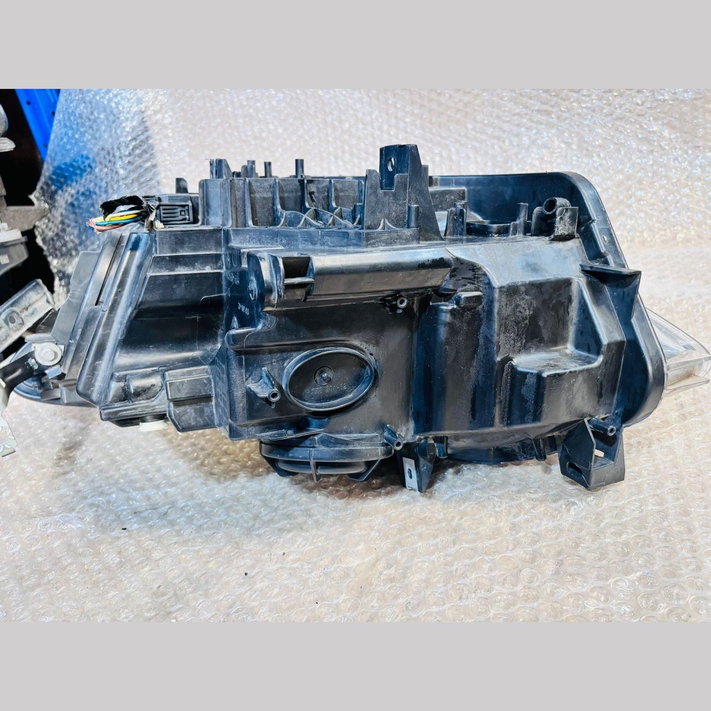 Bmw 1 series 116I F20 2010 TO 2013 Headlight RHS NONE XENON 7229686