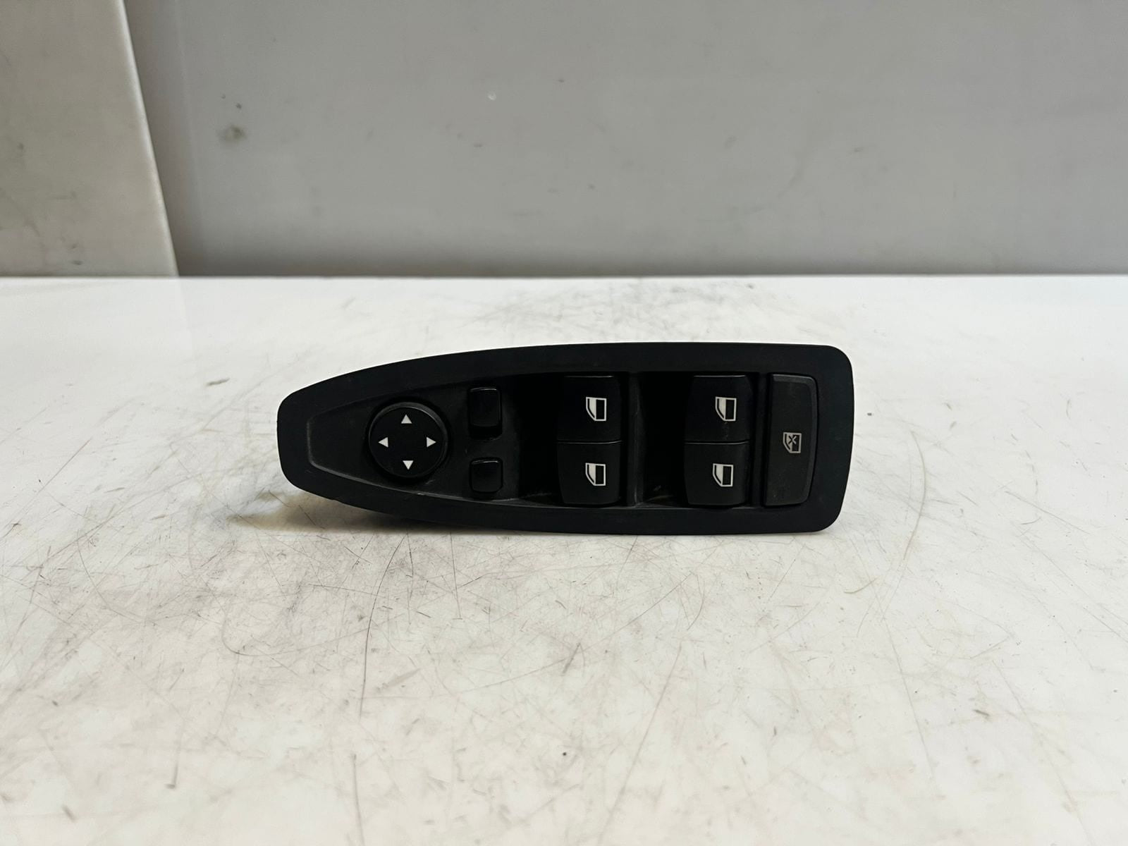 2012-2016 BMW 328i F30 F31 F34 Master Window LIFTER Control Switch 9208111 OEM