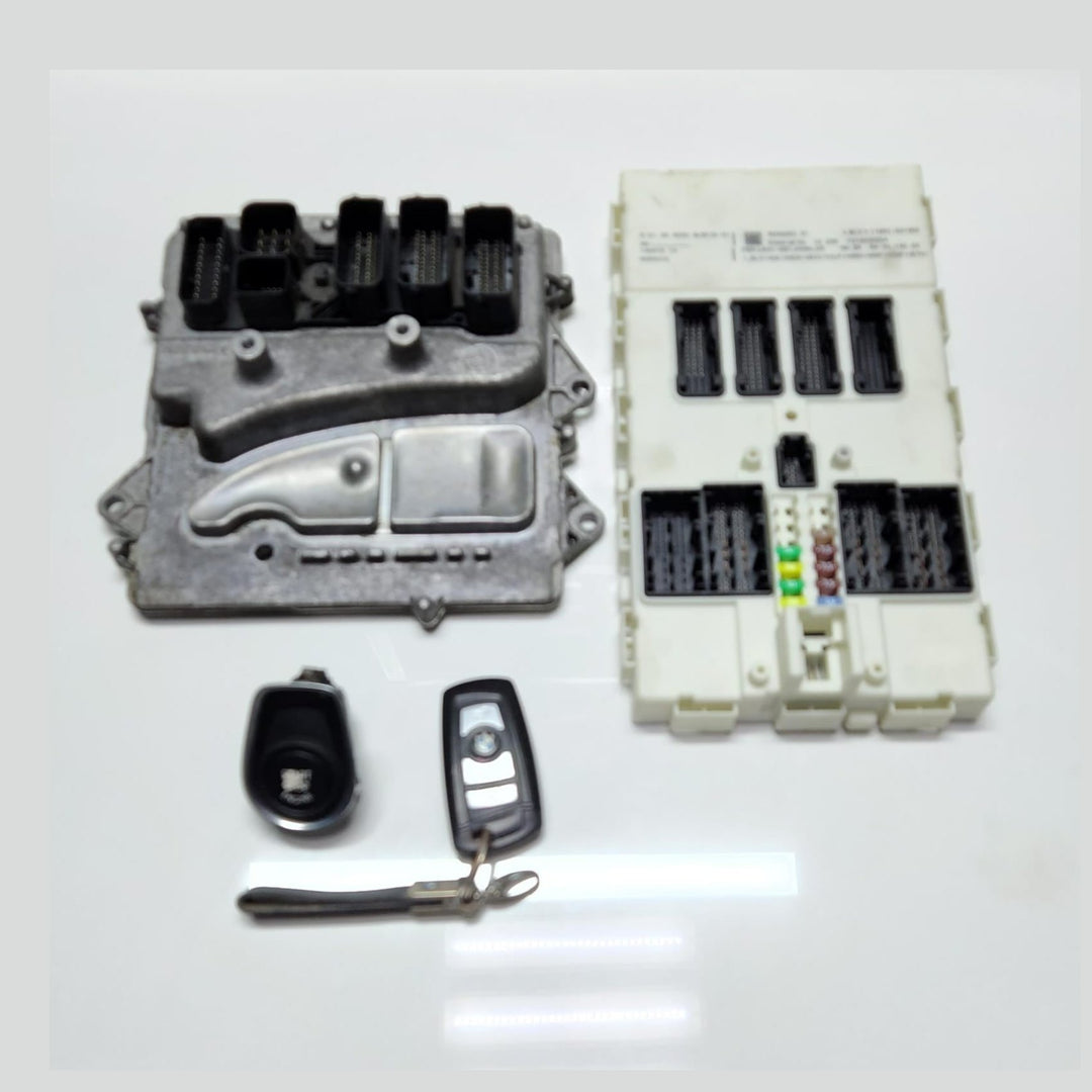 2013 BMW X5 Engine Control Unit 8604275 3 Series F30 F31 GT F34 X5 OEM