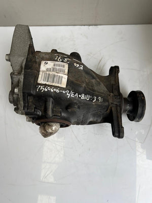 2004-2010 BMW 5' E60 E61 525i 6' E63 E64 630i Rear Differential 7560606 - 3.91