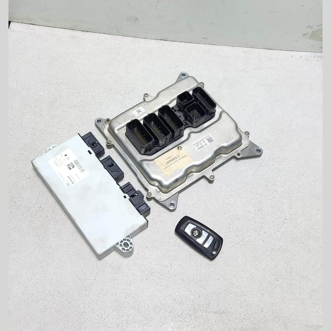 2011-2016 BMW F30 328i F10 520i N20 Engine Control Module ECU SET 7637481 OEM