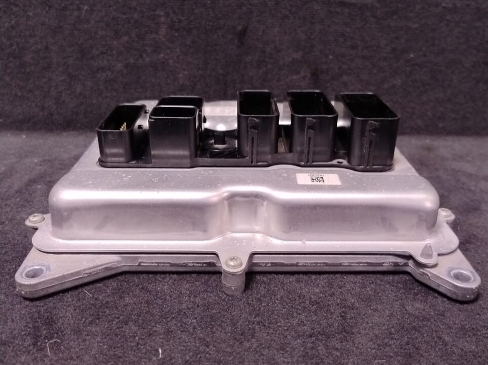 8617551  BMW 3 SERIES F30 F31 F10 320i N20 B20B COMPLETE ECU FEM WITHOUT KEY