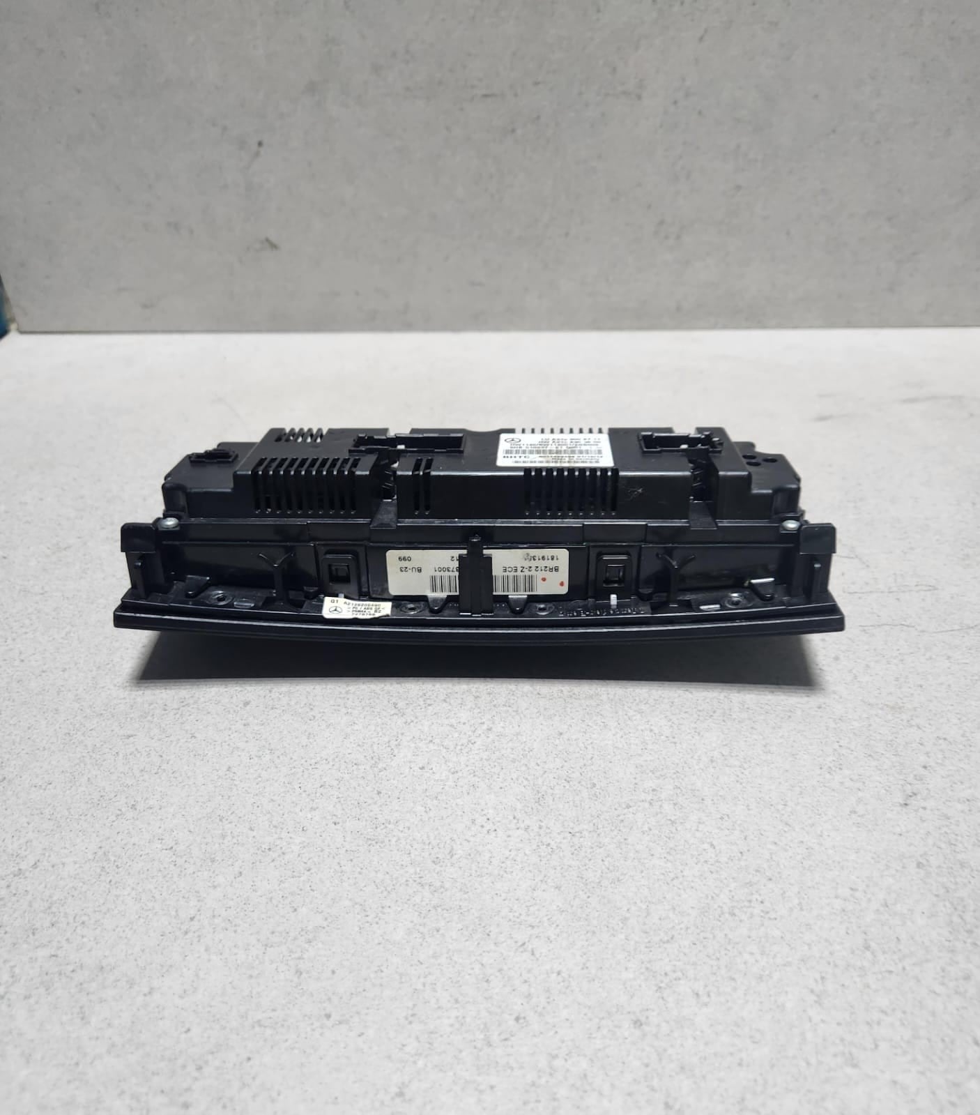 Mercedes Climate Control Panel A2129008711 E-Class W212 and E Coupe W207