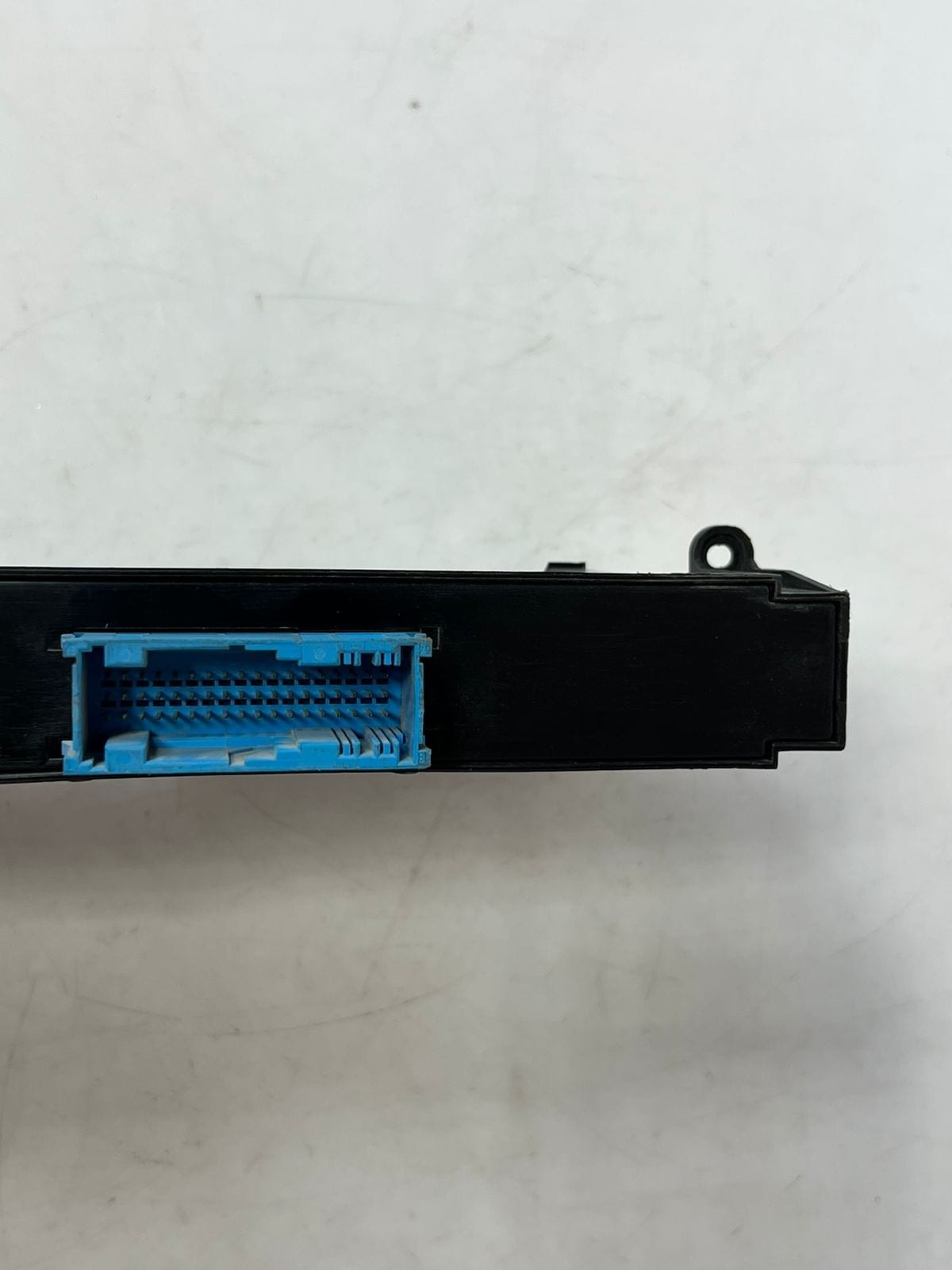 BMW E87 1-Series Body Control Module BCM 9119493 OEM