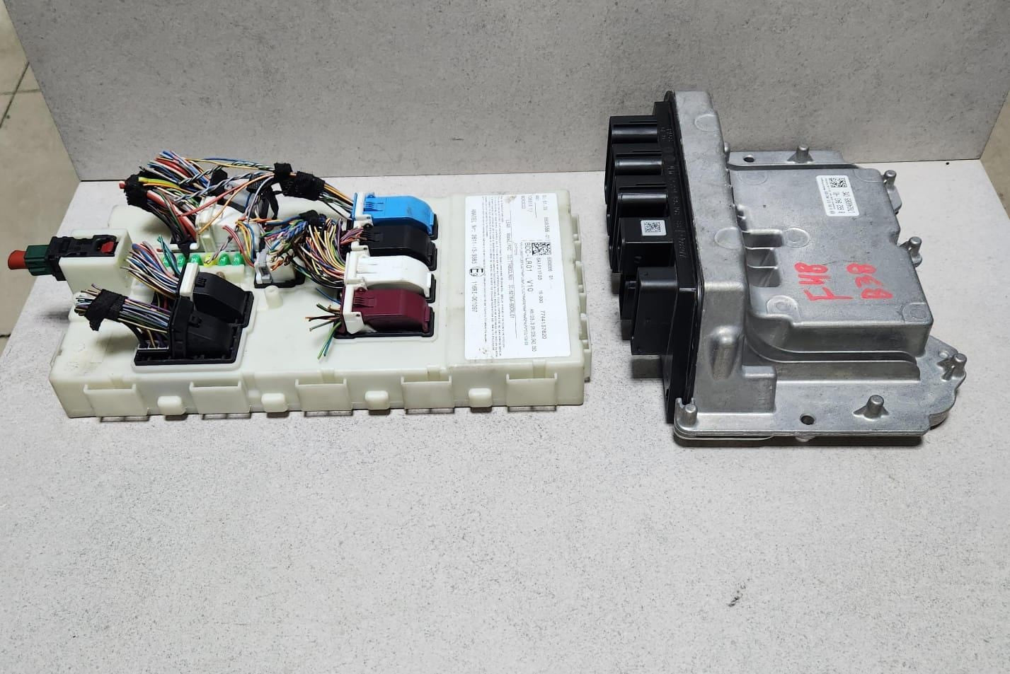 BMW Engine Control Module 8662843 F48 X1 B38 3 CYLINDER ECU SET 