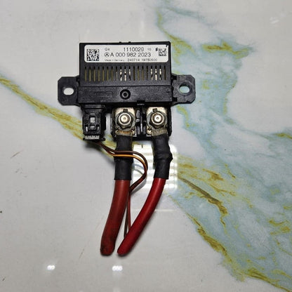2013-2020 Mercedes-Benz Battery Control Relay Control Module A000 9822023 OEM