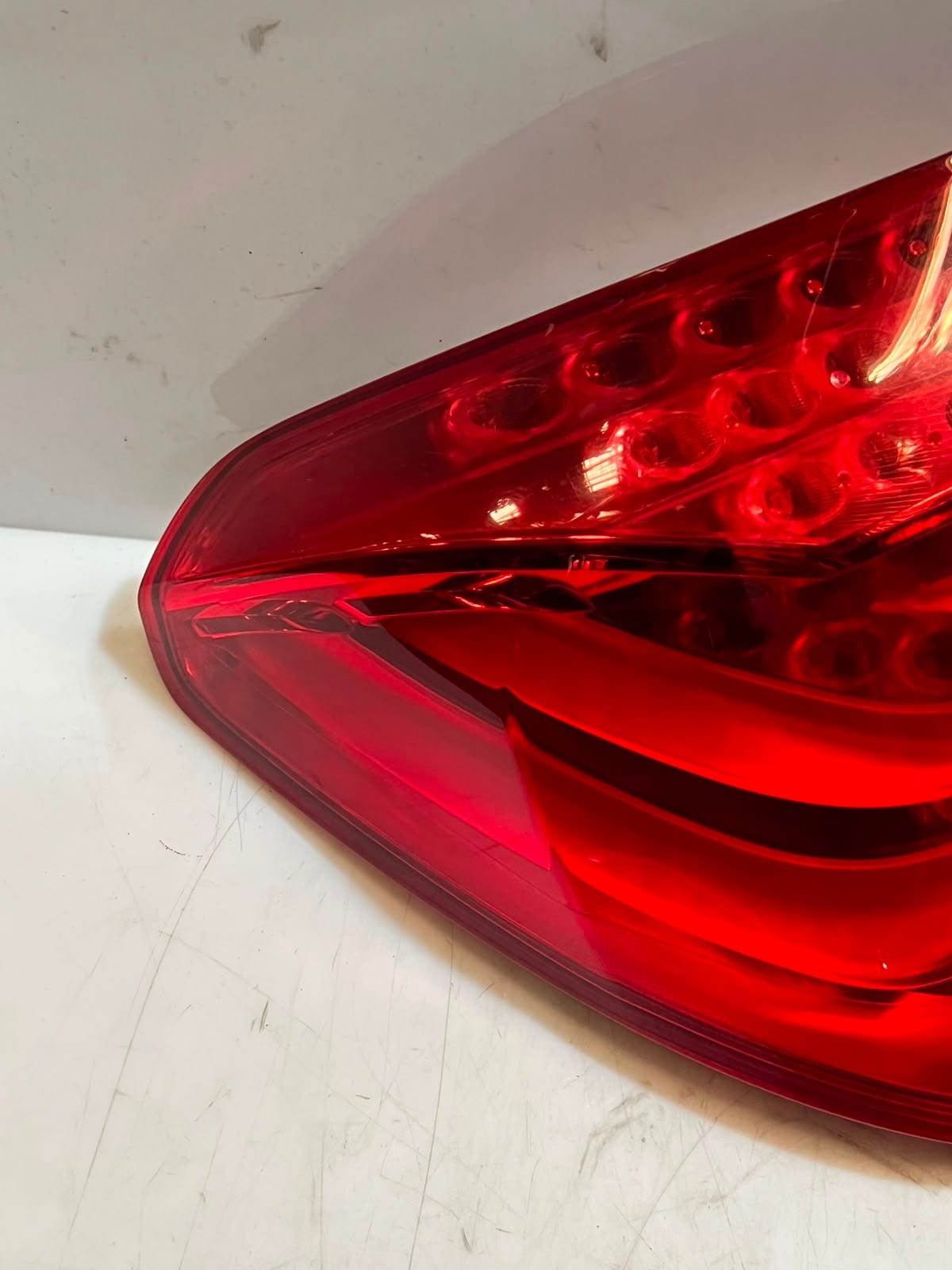 2010 BMW 7 Series 750Li F01, F02, F03, F04 LEFT Rear Tail Light 7182197 OEM