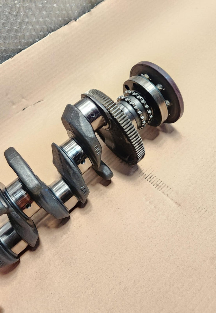2015-2019 BMW G01 B47 2.0 DIESEL Engine Crankshaft 8593788 