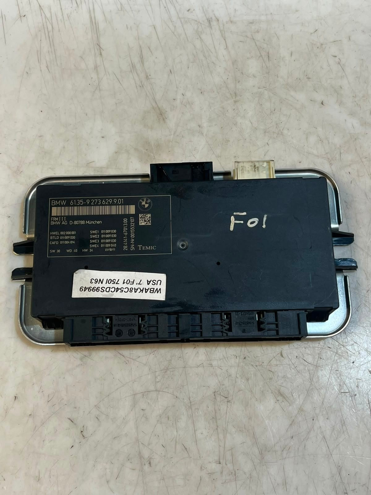 BMW F07 F10 528i 535i FRM3 Footwell Body Light Control Module 6135 9273629 OEM