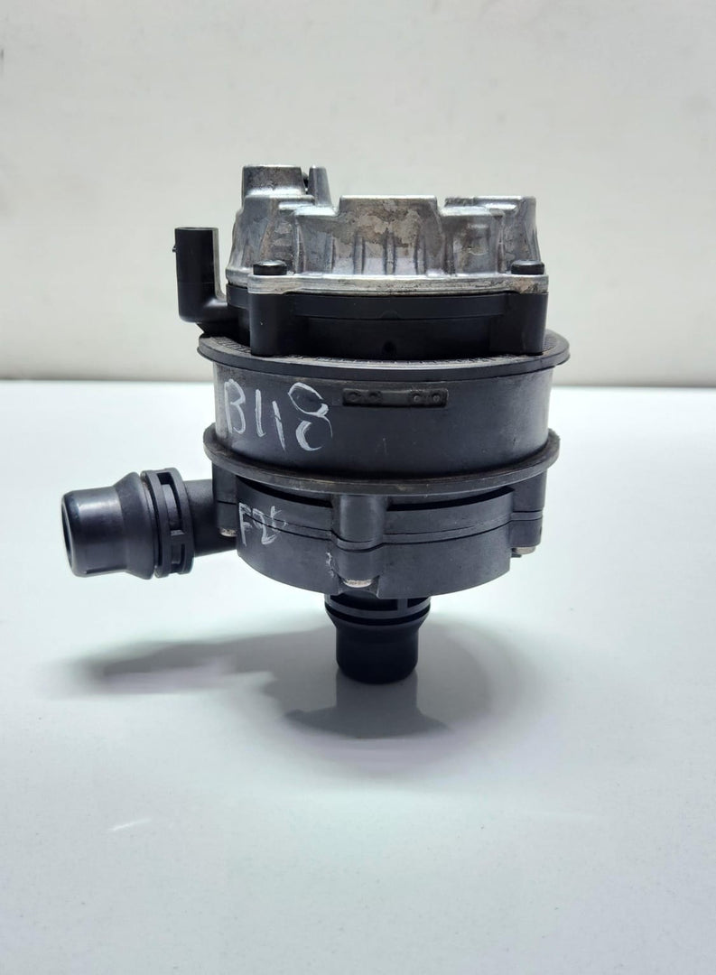 2017-2021 BMW 330i Auxiliary Water Pump 8637953 1, 2, 3, 4, and 5 Series