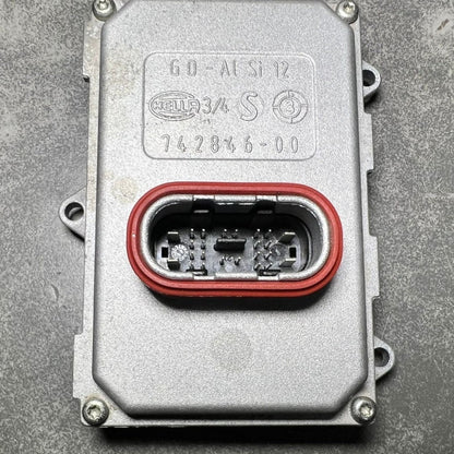 Mercedes W211 E350 Xenon Light Headlight Control Module Unit A003 8205826 OEM