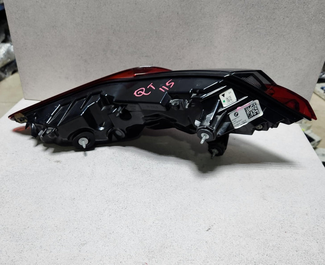 BMW Rear Light Side Panel Led Right 7445774  8 Series F91 F92 G14 G15 G16