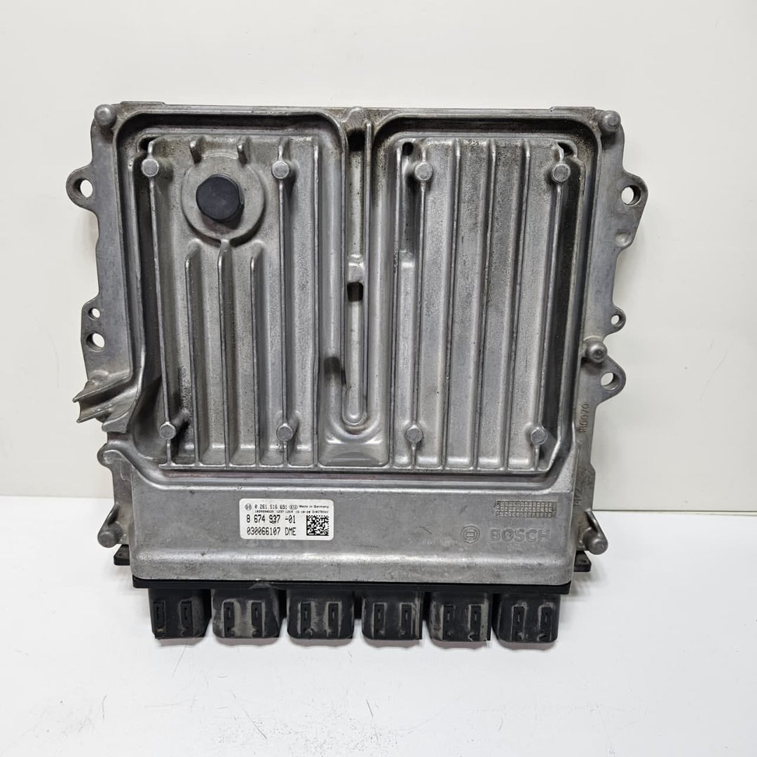 2014-2018 BMW F30 F31 320iX B48 xDrive Engine Control Unit DME 8674937 OEM