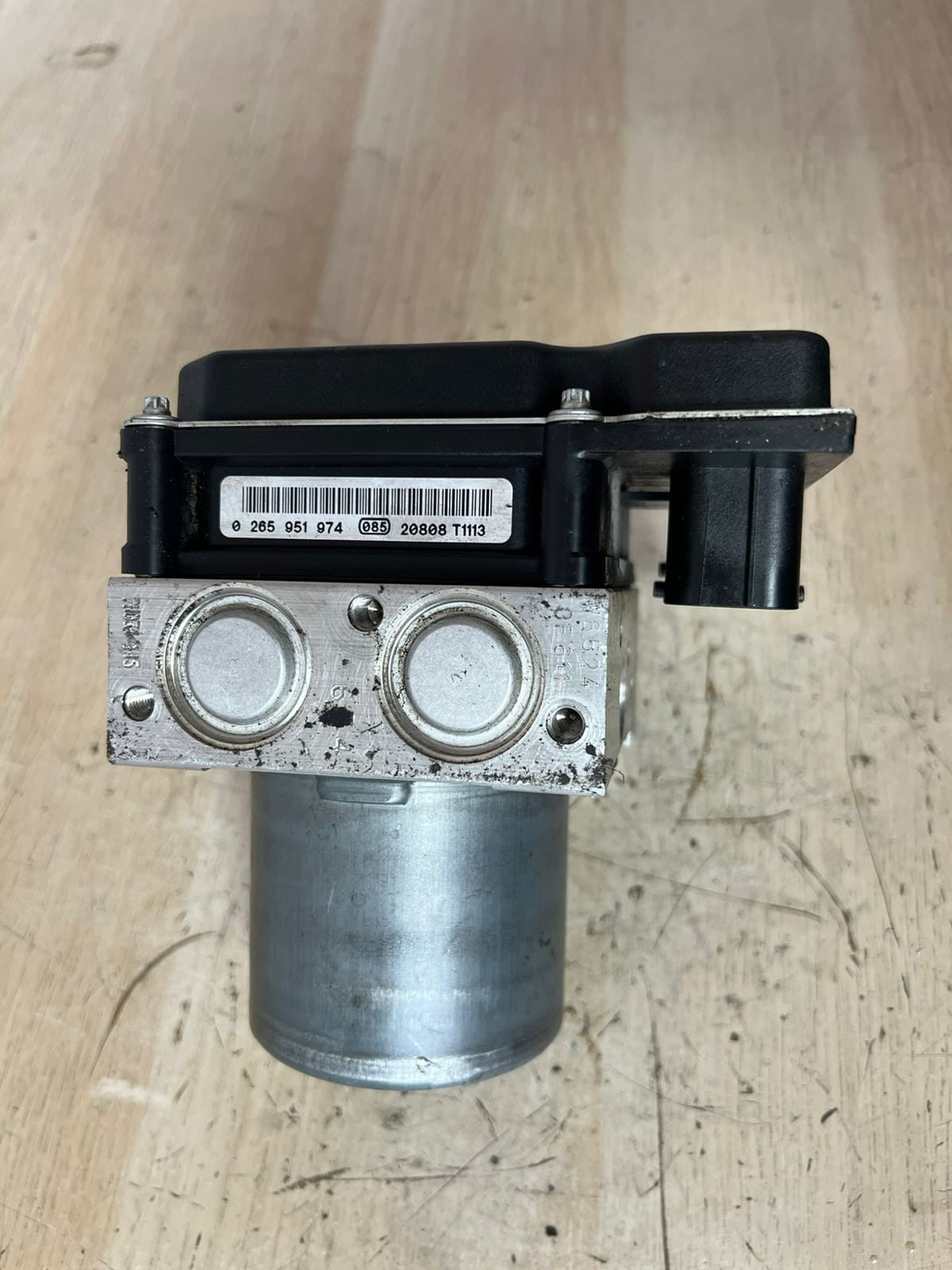 OEM BMW X1 E84 And E90 Hydraulic Unit ABS Pump Module 6860214