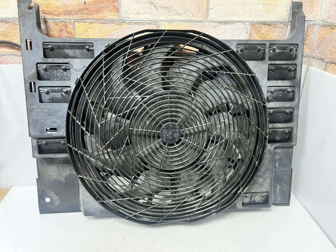 2006 BMW 760i Cooling Fan 6946372 E65 E66 760i 760Li E67 7 SERIES E65 E66