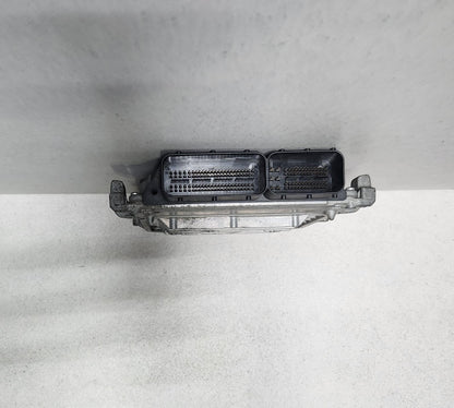 2012-2015 Mercedes-Benz B180 Engine Control Unit A2709000600