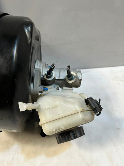 2014-2016 BMW 3 Series F30 F20 F21 F22 228i Brake Servo Master Cylinder 6798419
