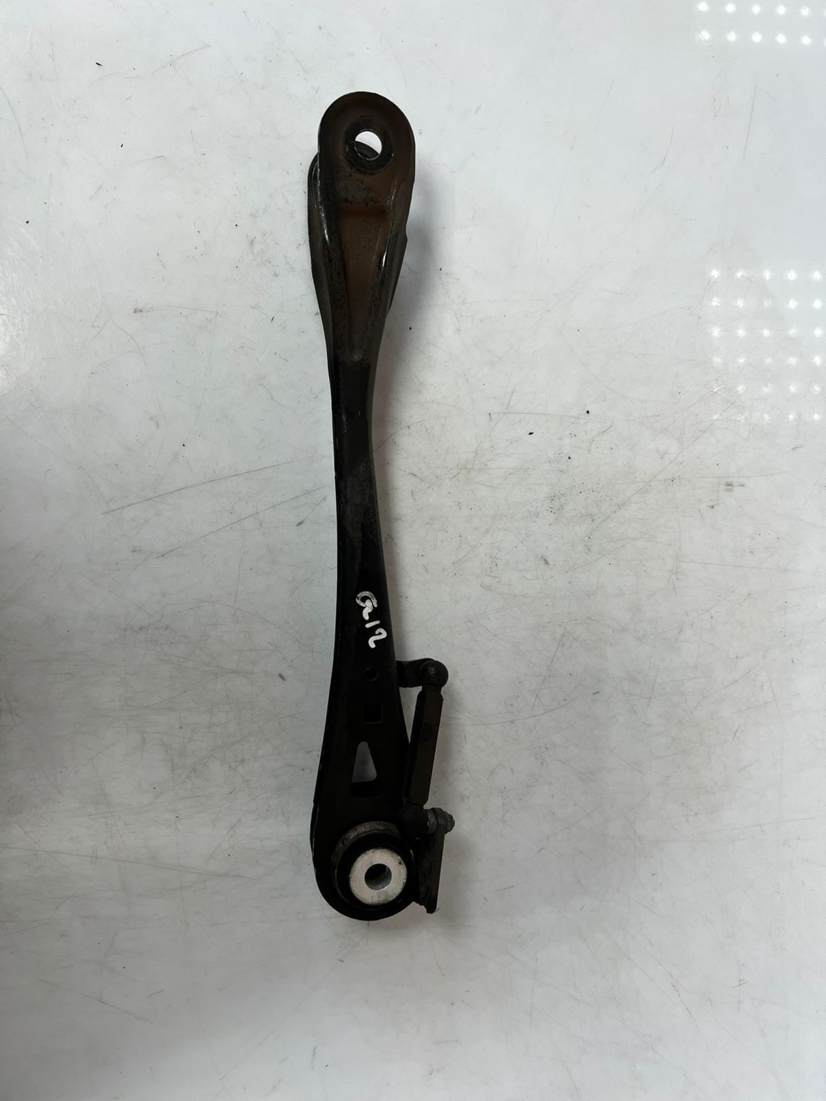 2016-2025 BMW 5' M5 G12 G30 F90 Trailing Arm With Rubber Mount 6861114 OEM