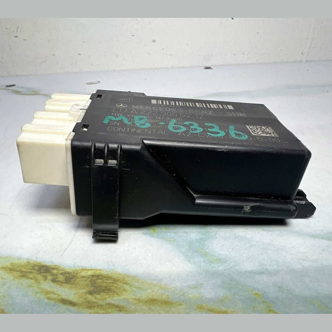 2017 Mercedes GLC43 AMG Rear Seat Heating Control Module A2229005212 S-Class