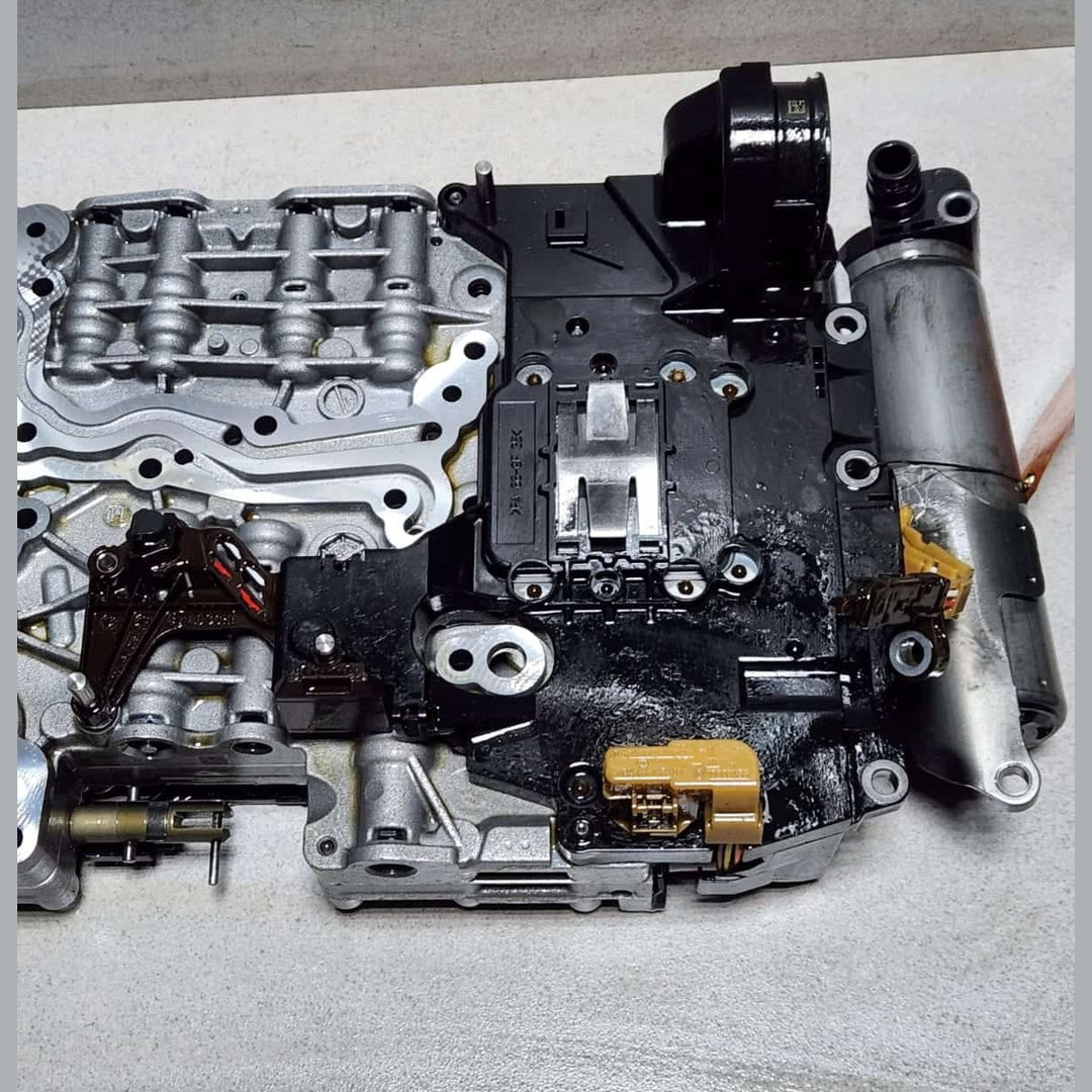 BMW 520I F10 Transmission Control Unit Electronic 0260550073 MECHATRONIC F30 320