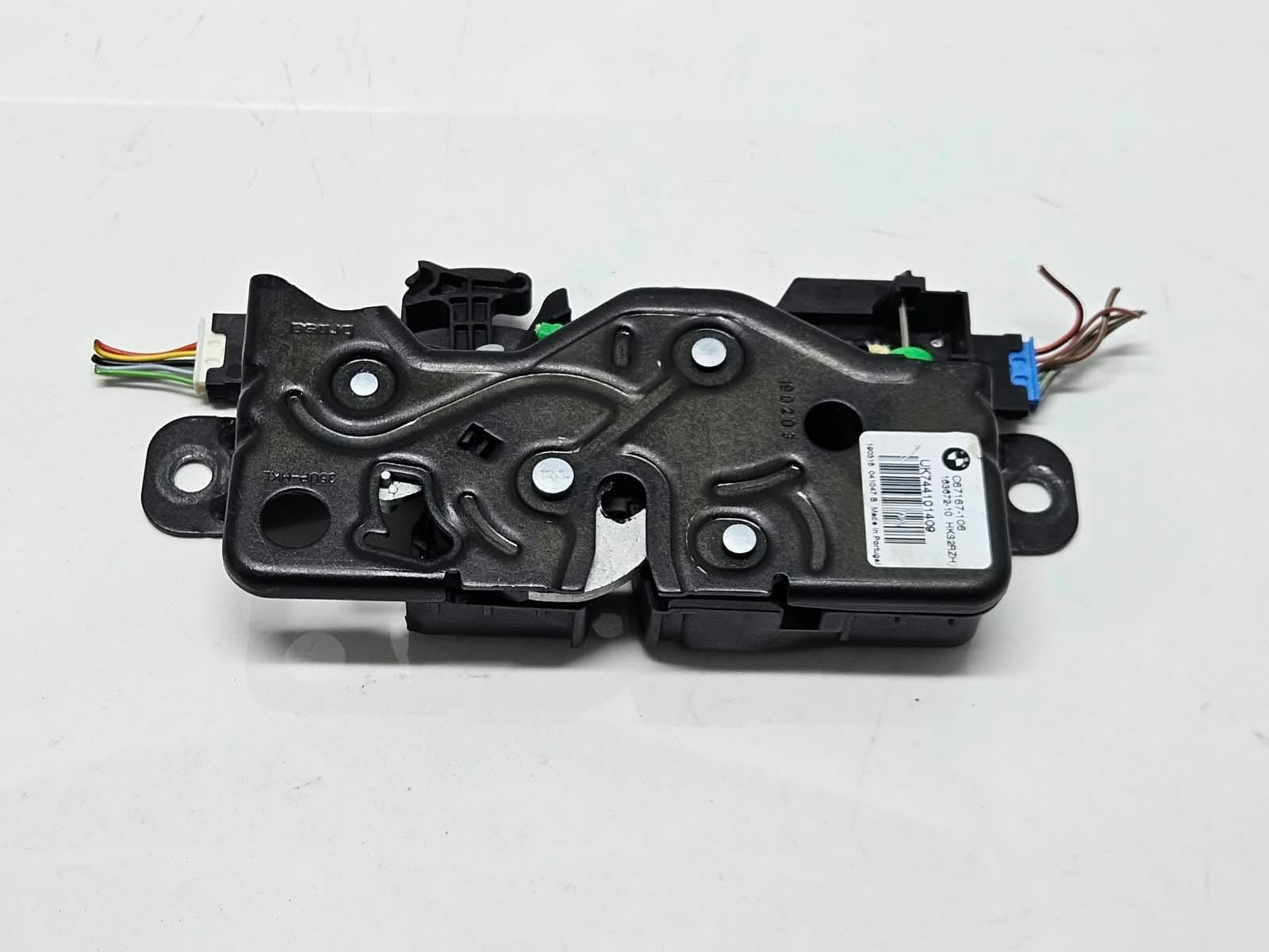 7441014-2017-2020 BMW X5 G05 RHD Tailgate Trunk Lid Lock Actuator OEM
