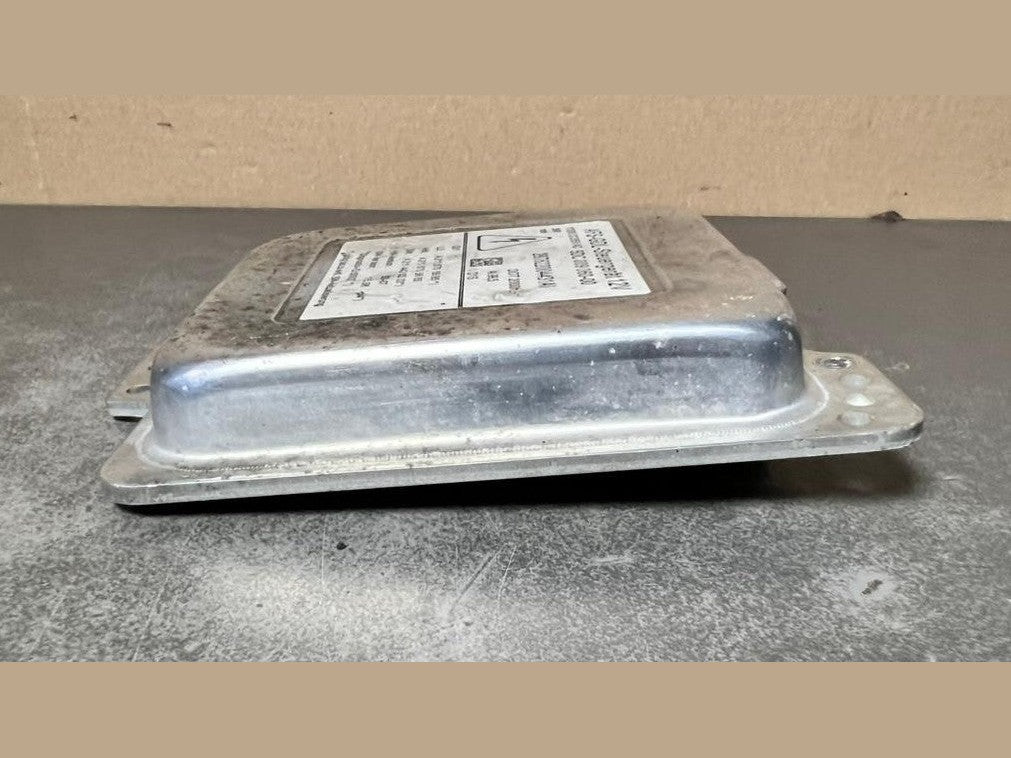 Mercedes W211 E-Class Xenon Light Headlight Control Module Unit A211 8705585 OEM