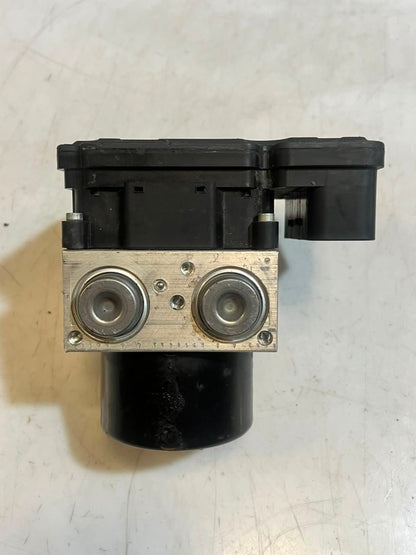 2009-2013 BMW 3 SERIES E91 E90 E92 LCI 128i ABS/DSC Pump Module 6790147 OEM