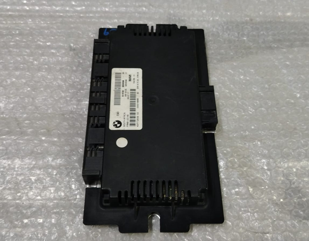 OEM BMW E90 3 series FOOTWELL LIGHT CONTROL MODULE FRM2 LED XE XENON 9204538