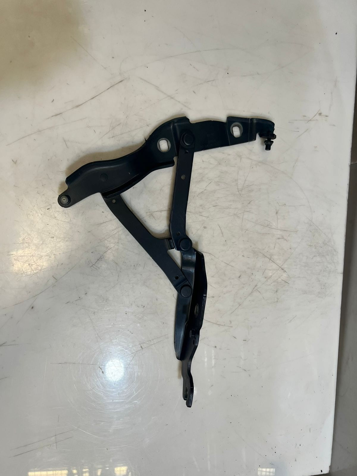 2009-2016 BMW Z4 E89 SERIES ENGINE LEFT SIDE BONNET Hood Hinge 7191511 OEM