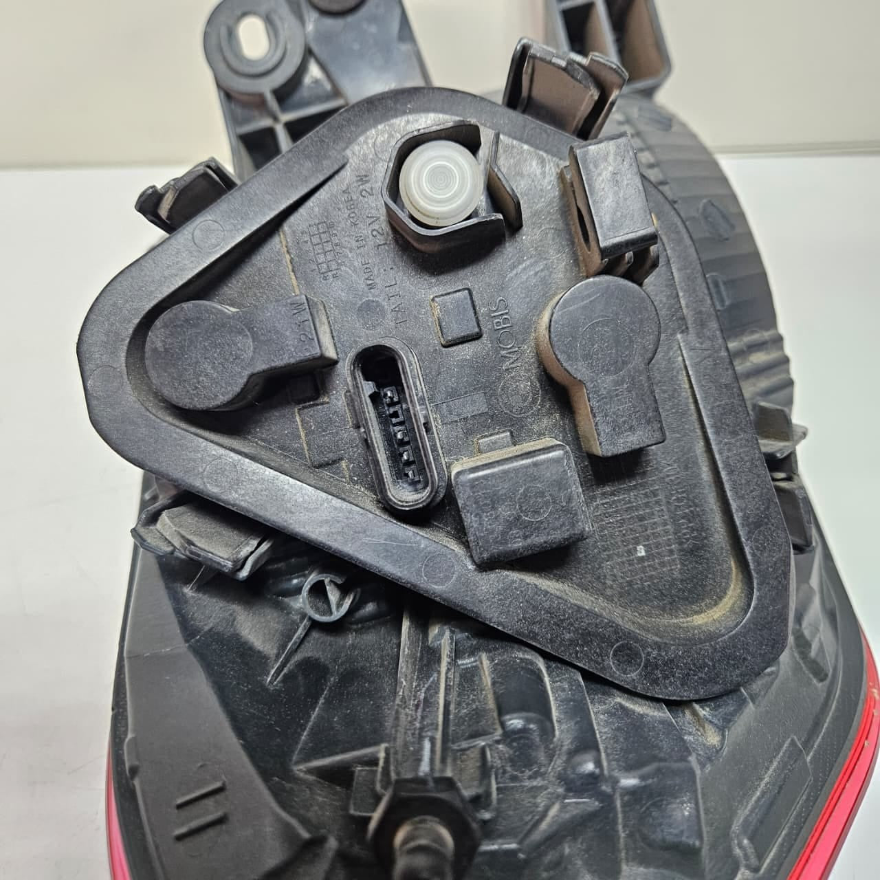 2012-2015 BMW F30 328i 335i Tail Light Assembly Right Side 7259896