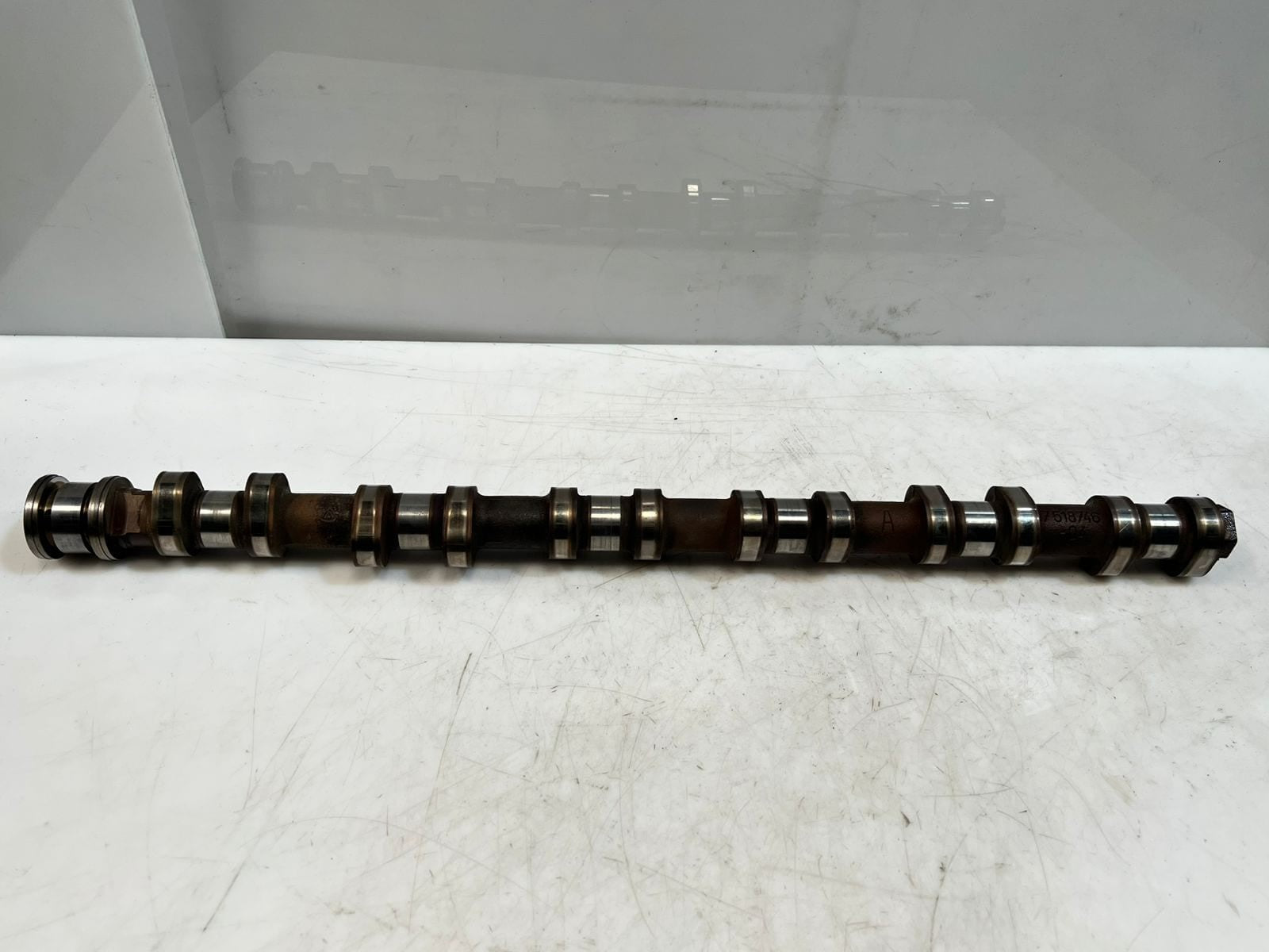 2007-2010 BMW 335i E60 E90 E91 E92 E82 135i N54B30A Exhaust Camshaft 7518746 OEM