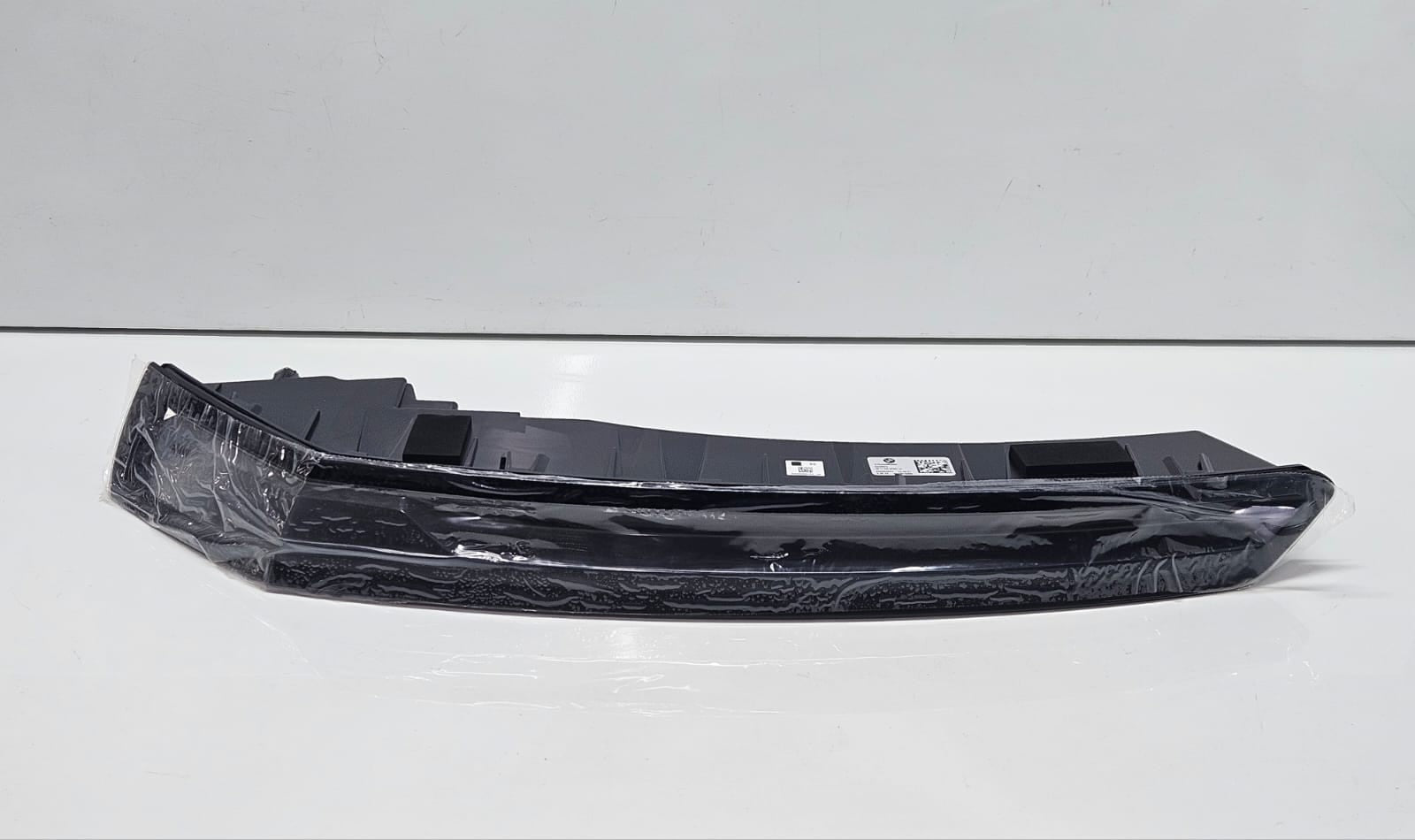 5A43BC5-Genuine 2021-22 BMW iX i20 Tailgate Tail Light Left Side ECE OEM NEW
