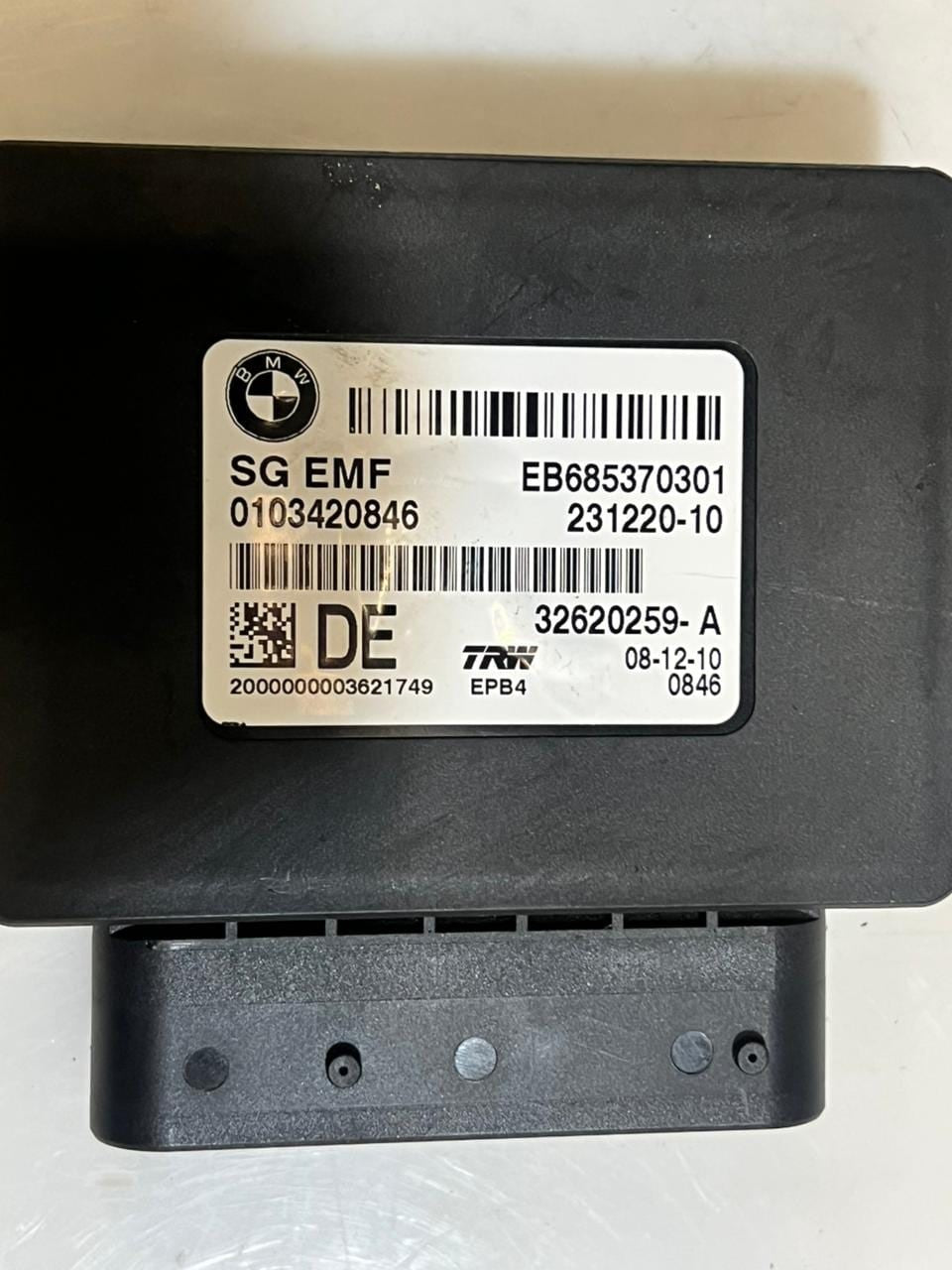 BMW 5 Series F10 F11 520D 530I Parking Brake Control Module Electric 6853703 OEM