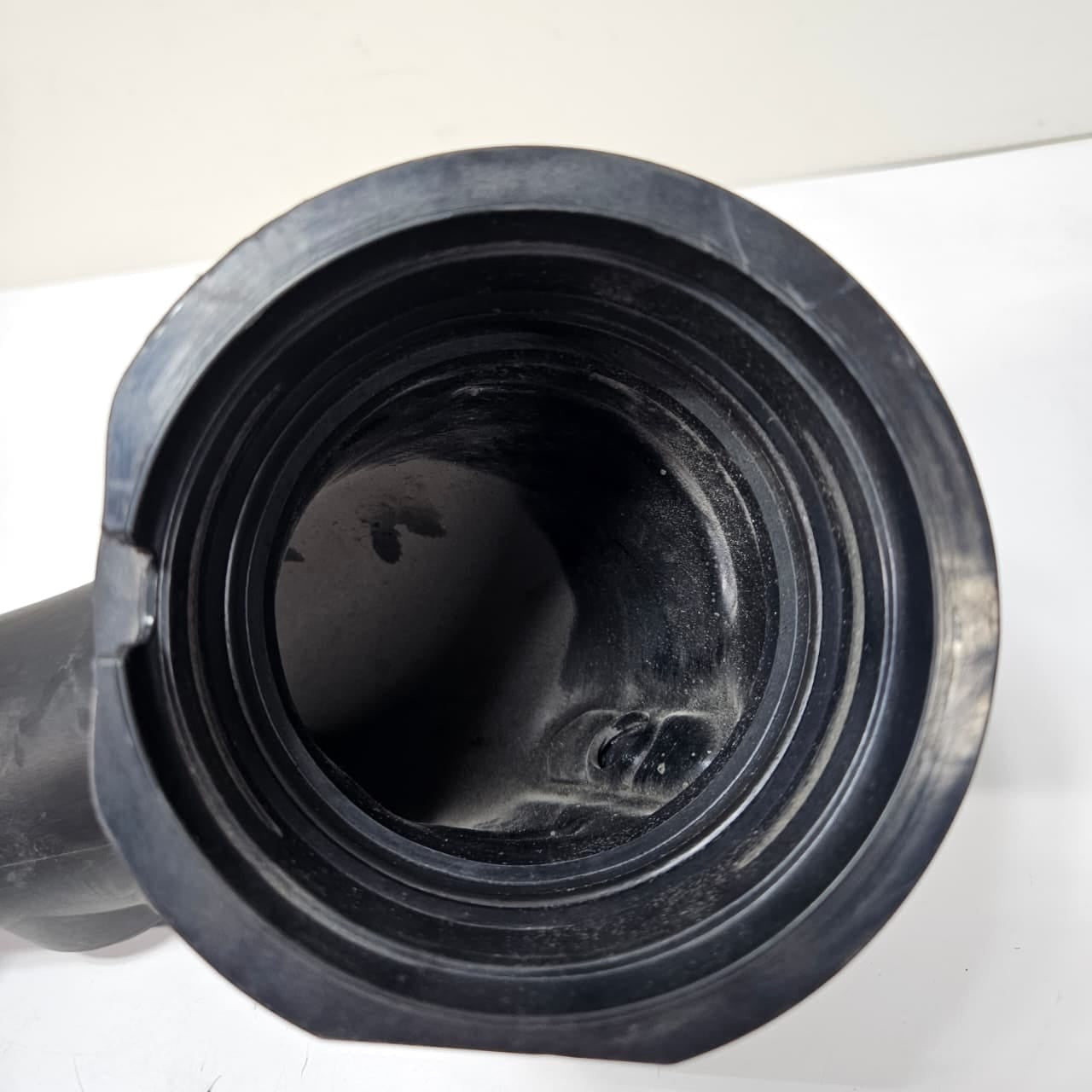 BMW 1 3 Series E82 E88 135i 335i N55 Engine Air Intake Hose 7599294