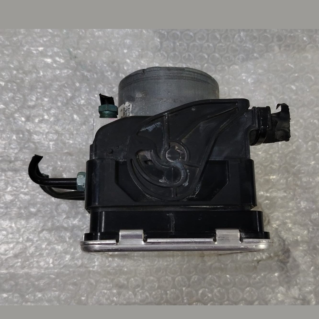 OEM BMW 3 SERIES G20 G21 ABS PUMP CONTROL MODULE 5A09E45 5A09E46