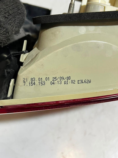 BMW 3' E90 LCI 328i 323i 335i Tail Light Decklid REAR SET 7289428 7289426 