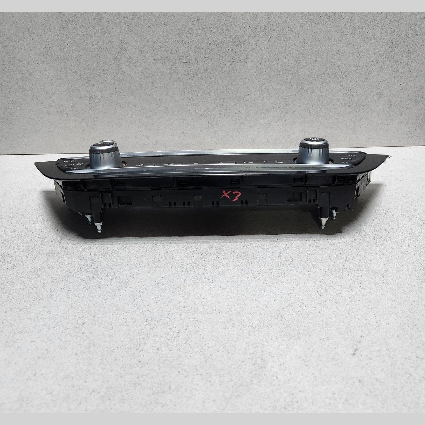 2018-2021 BMW X3 Ac Climate Control Panel 6999454 X3 G01 and X4 G02
