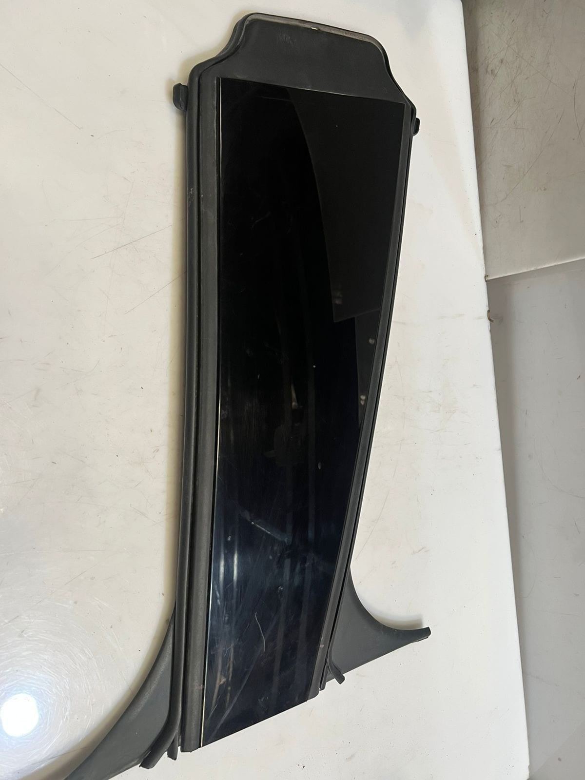 BMW iX 120 B Pillar Trim Cover Left SIDE EXTERIOR ELECTRICITY 8491329 OEM